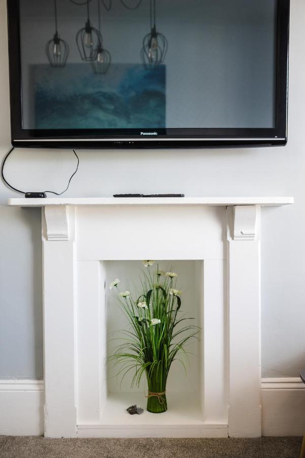 Flat 3 Flint House Tenby - Luxury Couples Apartment ภายนอก รูปภาพ